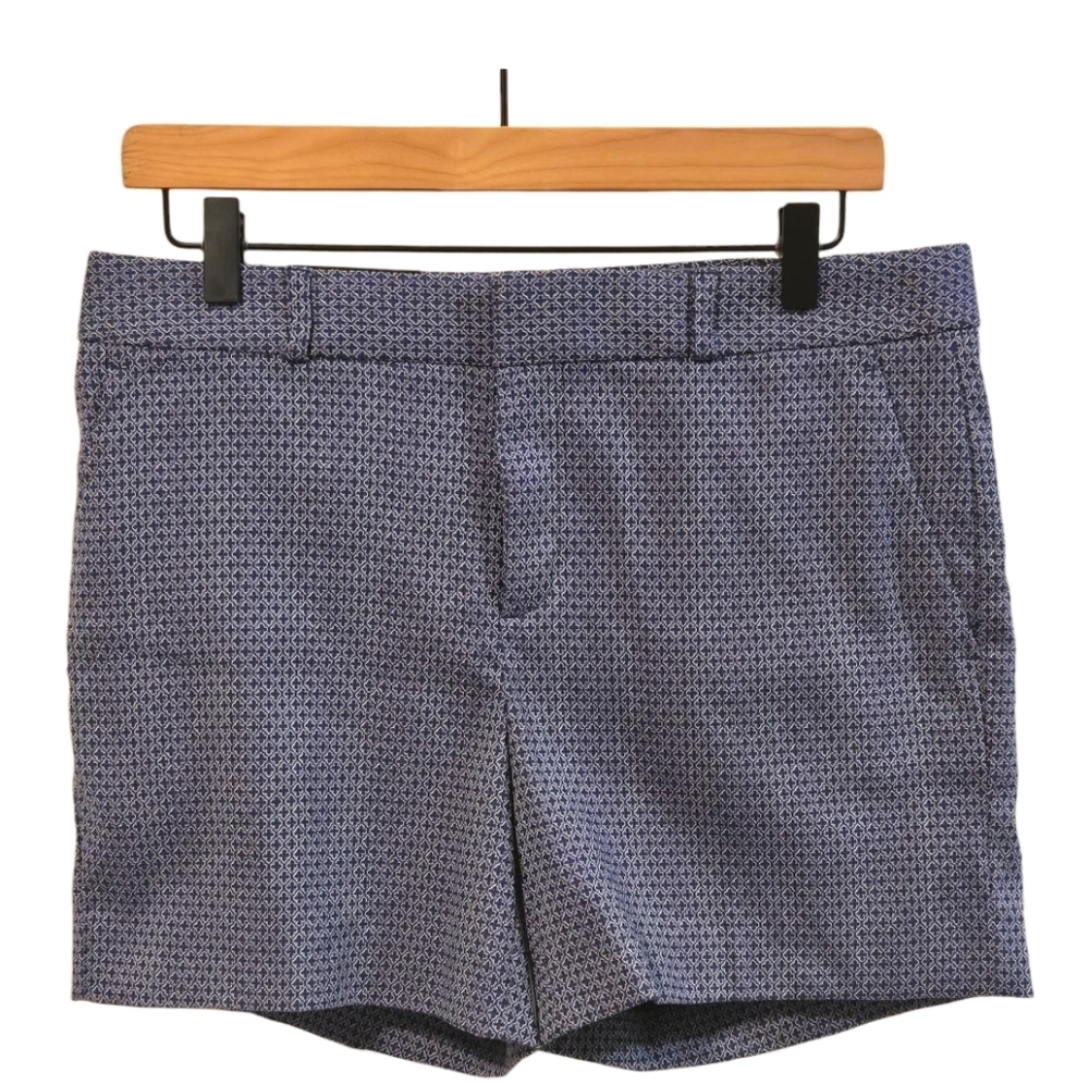 Banana Republic Blue Geo Print Flat Front Mid Rise Shorts Size 6
